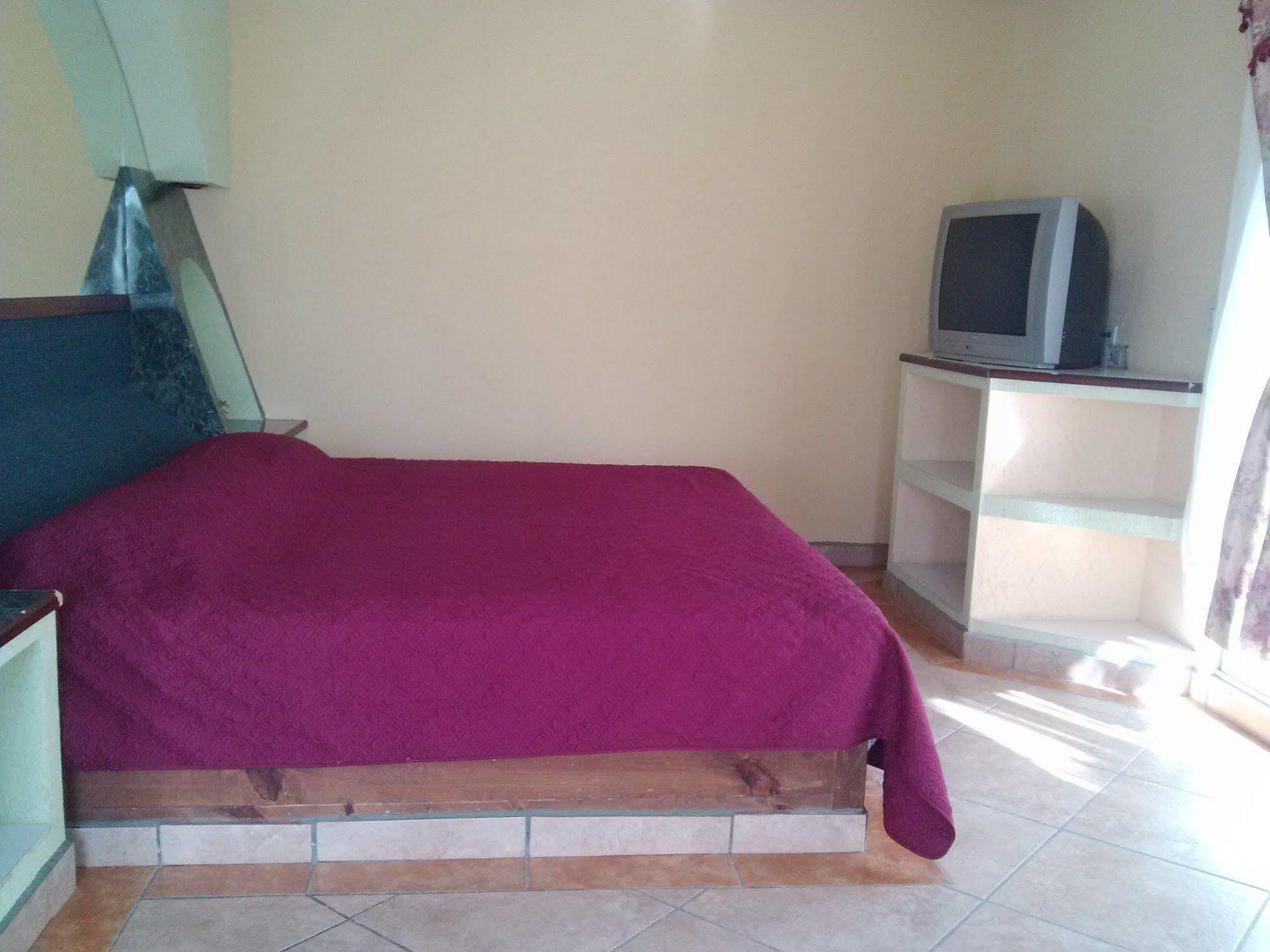 Hotel Esmeralda Rio Verde Luaran gambar